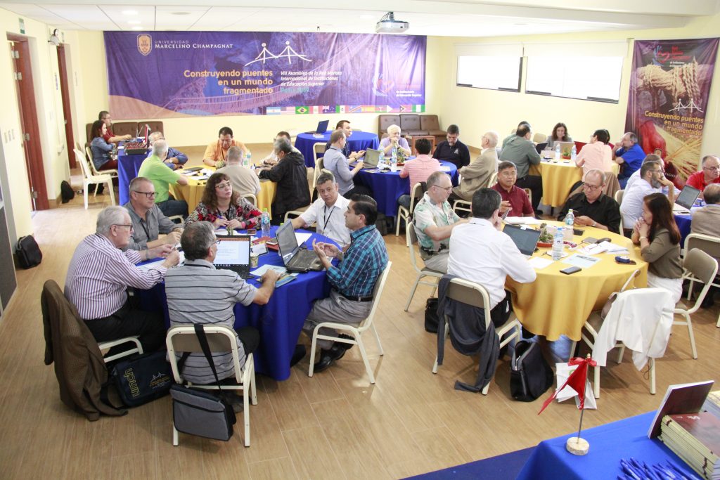 reunião de representantes das instituições participantes da rede de ies